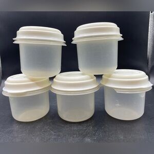 Rubbermaid Servin Saver #0 w Off White Lid, Set of 5, 2 Damaged